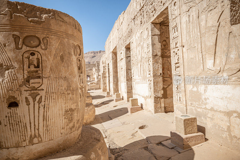 Medinet Habu神庙的柱子